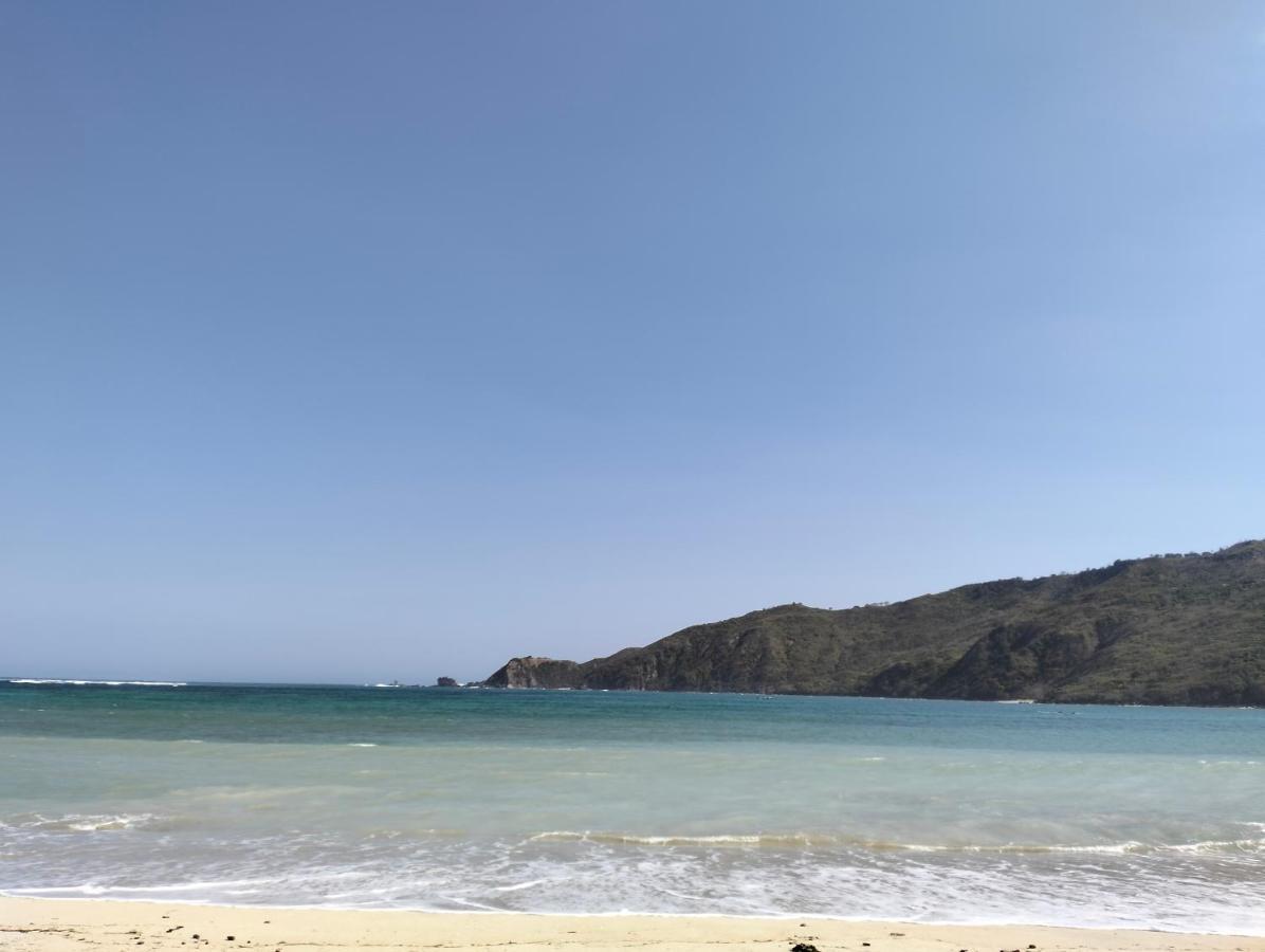 T&T Homestay Kuta  Esterno foto