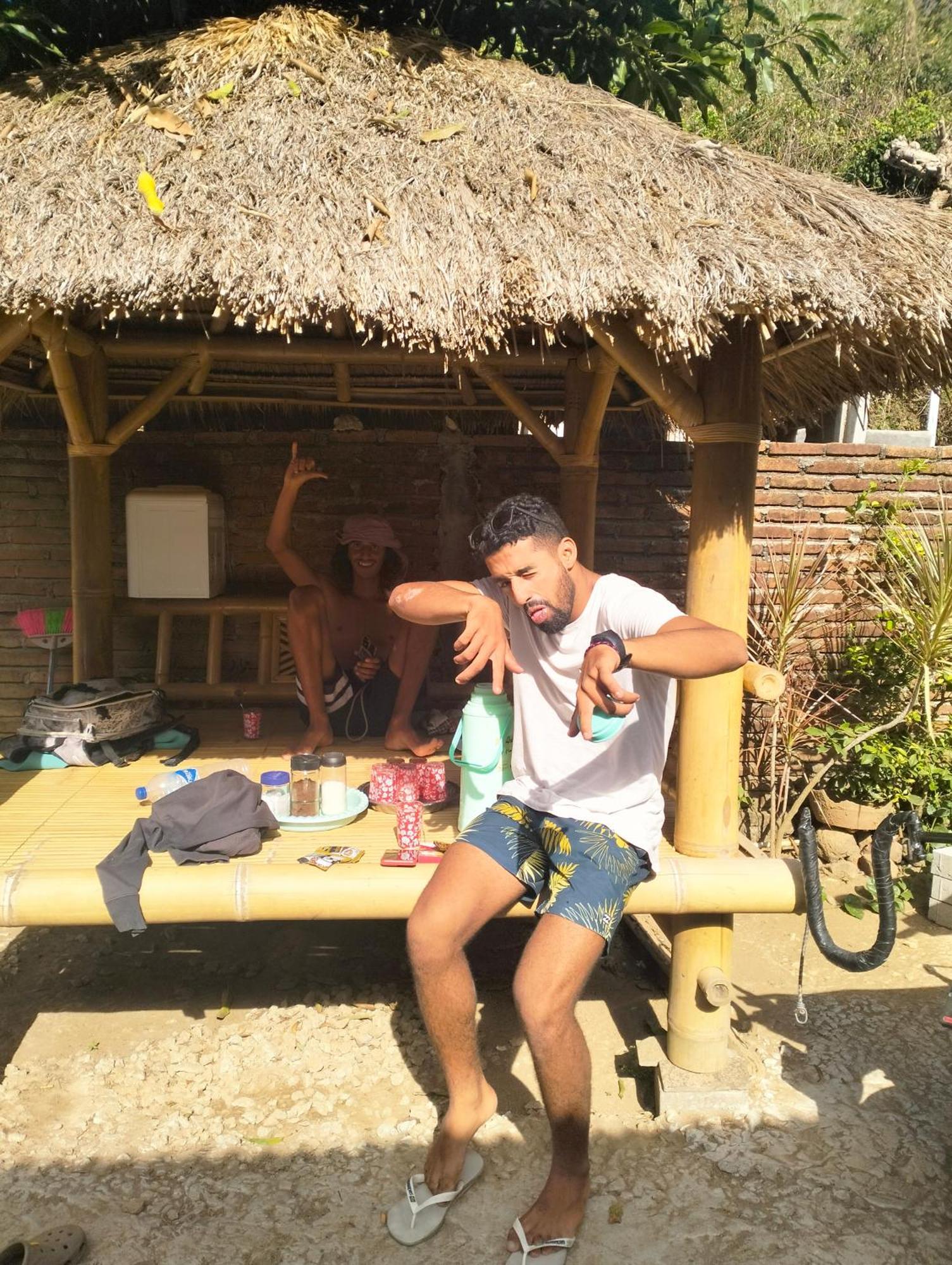 T&T Homestay Kuta  Esterno foto