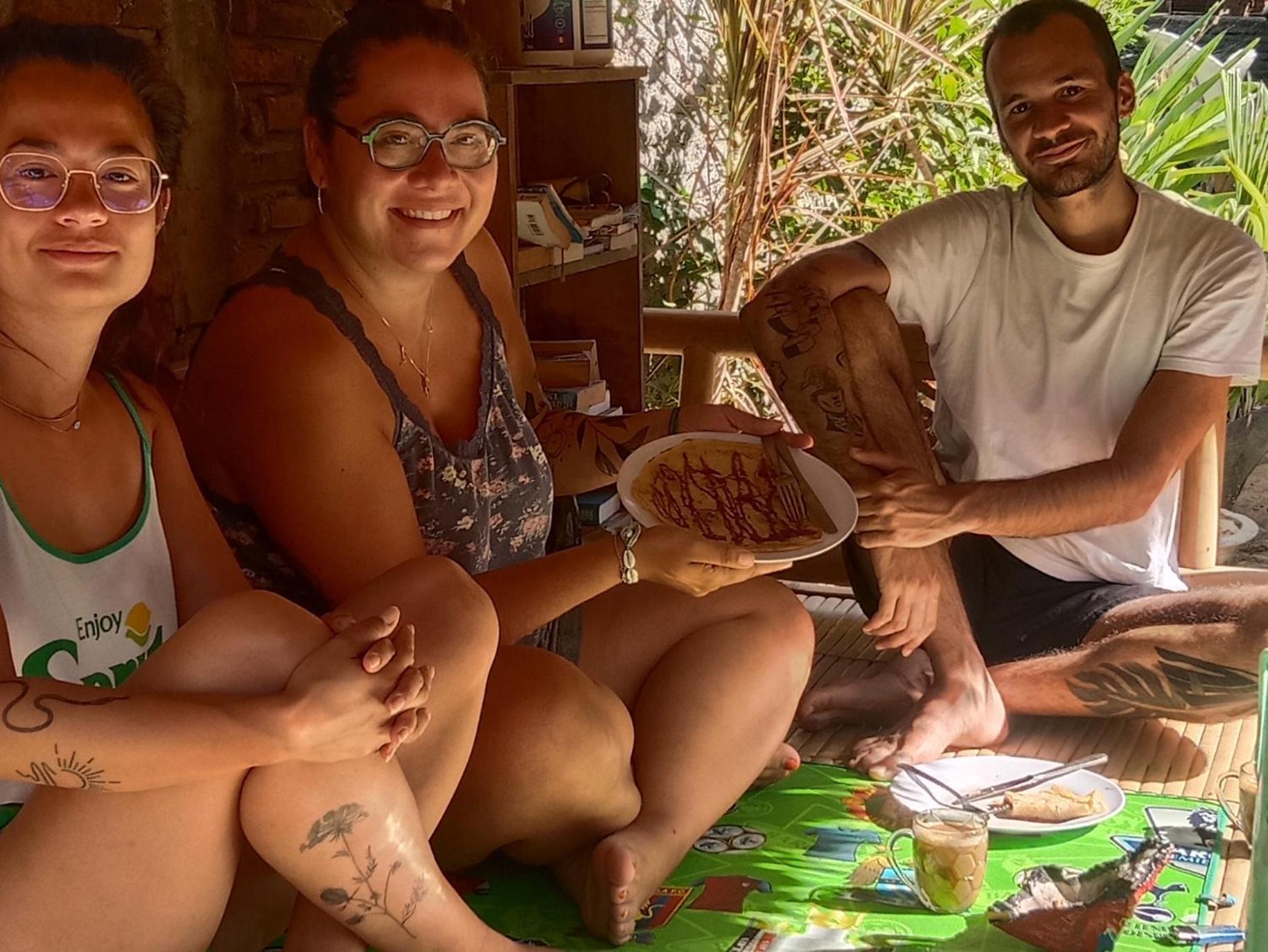 T&T Homestay Kuta  Esterno foto